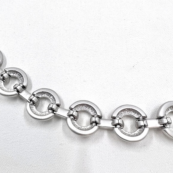 🎉HP🎉 Swarovski - Gorgeous Silver Tone Link 7” Bracelet - Picture 6 of 7